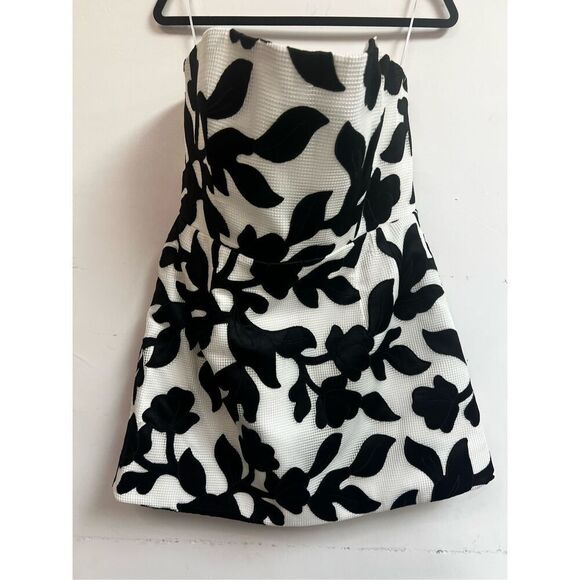 Helsi Women's Black White Floral Gigi Strapless Mini Cocktail Dress Large NWOT - Picture 5 of 9